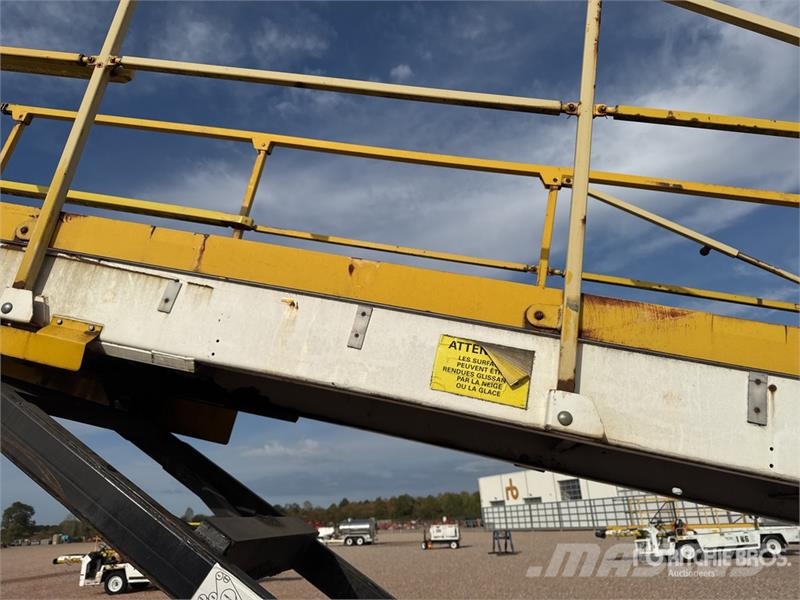 Tug T660 Tapis A Bagages Autotractes Belt Loader L Lantbruk - Övrigt