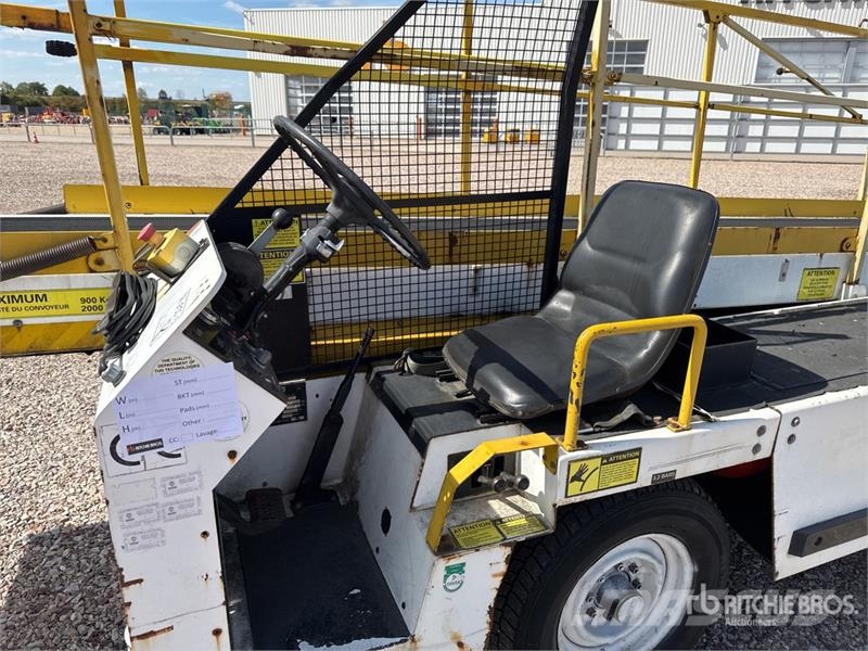  Tug T660 Tapis A Bagages Autotractes Belt Loader L Lantbruk - Övrigt