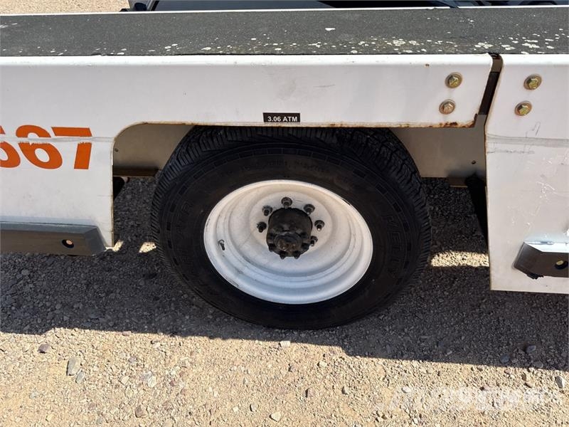 Tug T660 Tapis A Bagages Autotractes Belt Loader L Lantbruk - Övrigt