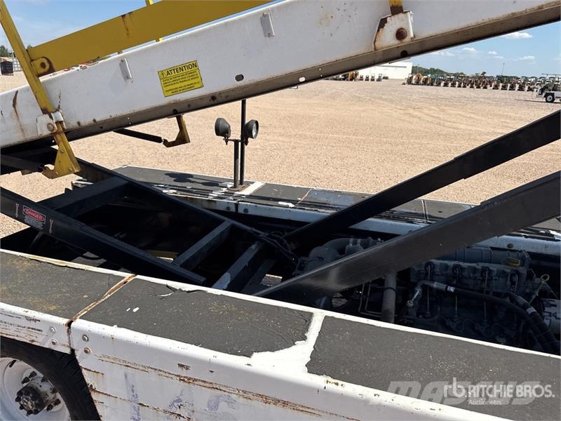 Tug T660 Tapis A Bagages Autotractes Belt Loader D Lantbruk - Övrigt