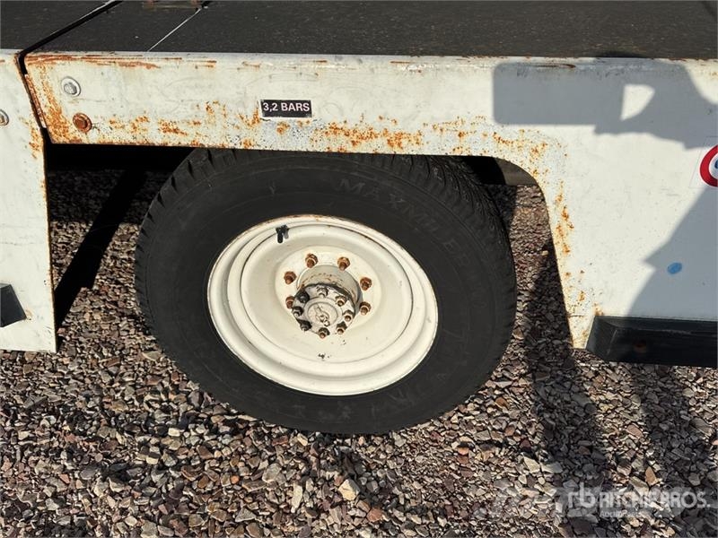 Tug T660 Tapis A Bagages Autotractes Belt Loader L Lantbruk - Övrigt