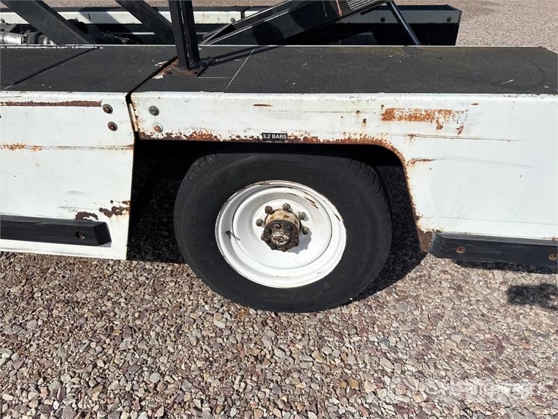 Tug T660 Tapis A Bagages Autotractes Belt Loader D Lantbruk - Övrigt