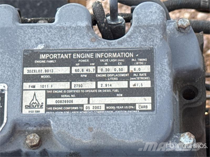 Tug T660 Tapis A Bagages Autotractes Belt Loader D Lantbruk - Övrigt