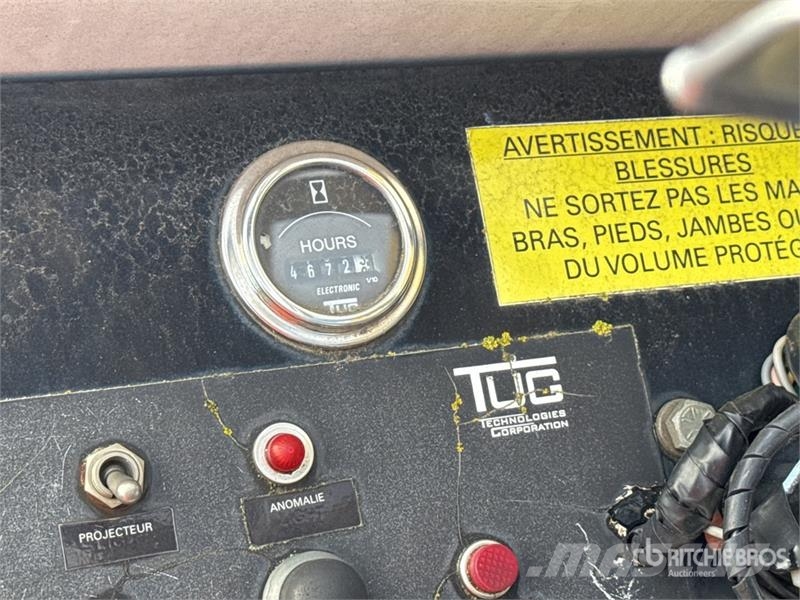 Tug T660 Tapis A Bagages Autotractes Belt Loader L Lantbruk - Övrigt