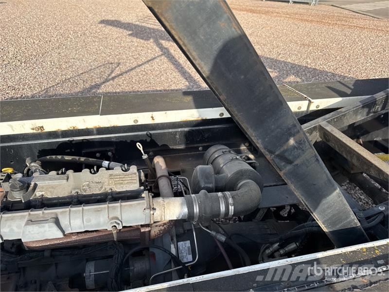 Tug T660 Tapis A Bagages Autotractes Belt Loader L Lantbruk - Övrigt