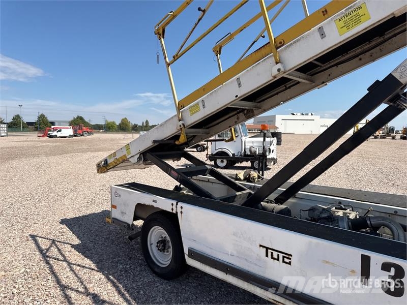 Tug T660 Tapis A Bagages Autotractes Belt Loader L Lantbruk - Övrigt