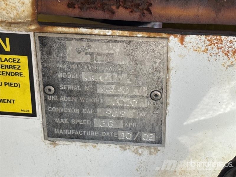 Tug T660 Tapis A Bagages Autotractes Belt Loader D Lantbruk - Övrigt