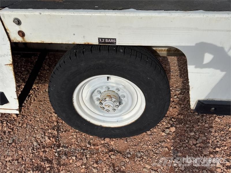 Tug T660 Tapis A Bagages Autotractes Belt Loader L Lantbruk - Övrigt