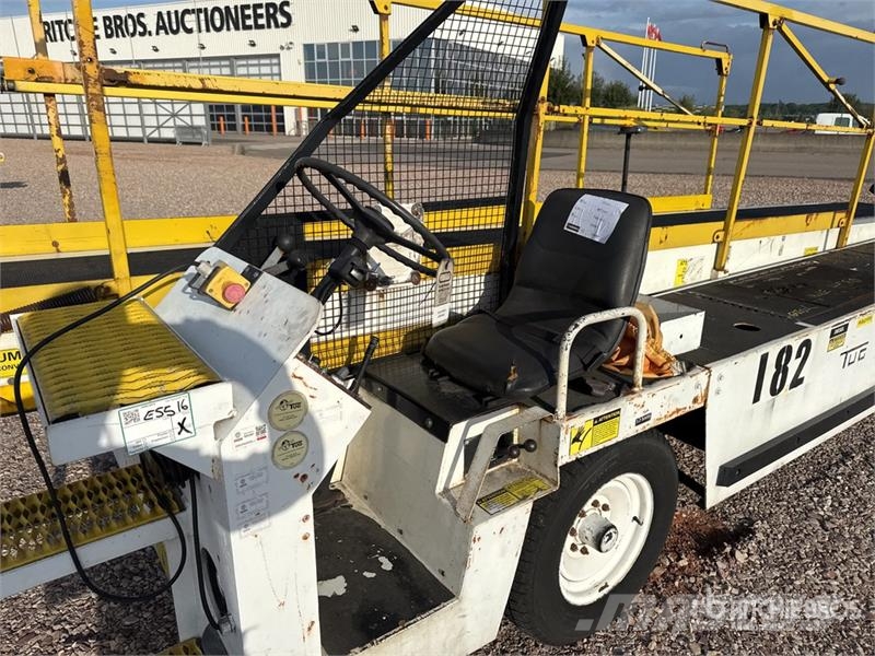Tug T660 Tapis A Bagages Autotractes Belt Loader L Lantbruk - Övrigt