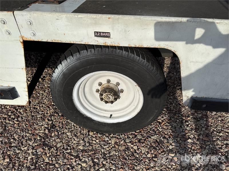 Tug T660 Tapis A Bagages Autotractes Belt Loader L Lantbruk - Övrigt