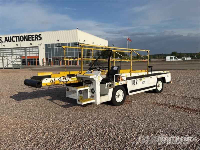 Tug T660 Tapis A Bagages Autotractes Belt Loader L Lantbruk - Övrigt