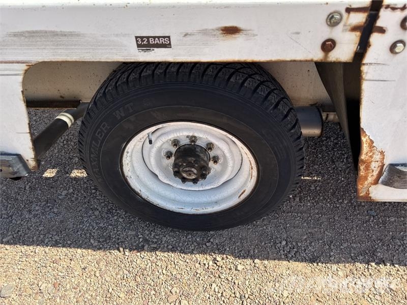 Tug T660 Tapis A Bagages Autotractes Belt Loader L Lantbruk - Övrigt