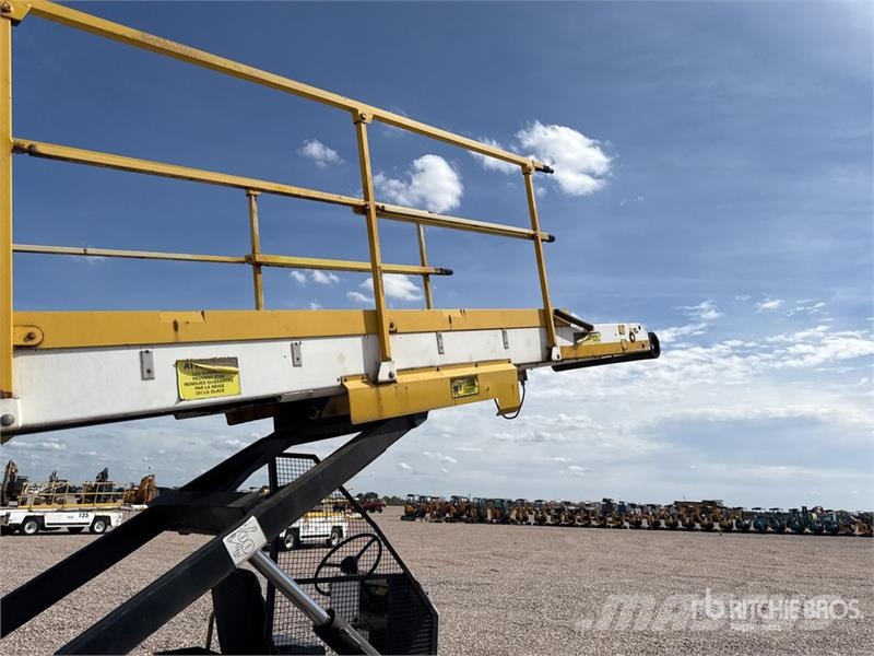  Tug T660 Tapis A Bagages Autotractes Belt Loader L Lantbruk - Övrigt