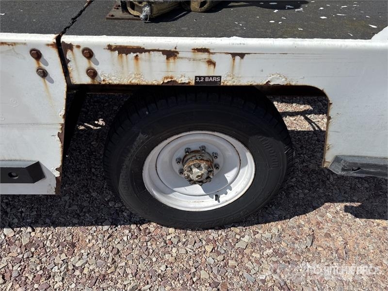 Tug T660 Tapis A Bagages Autotractes Belt Loader L Lantbruk - Övrigt