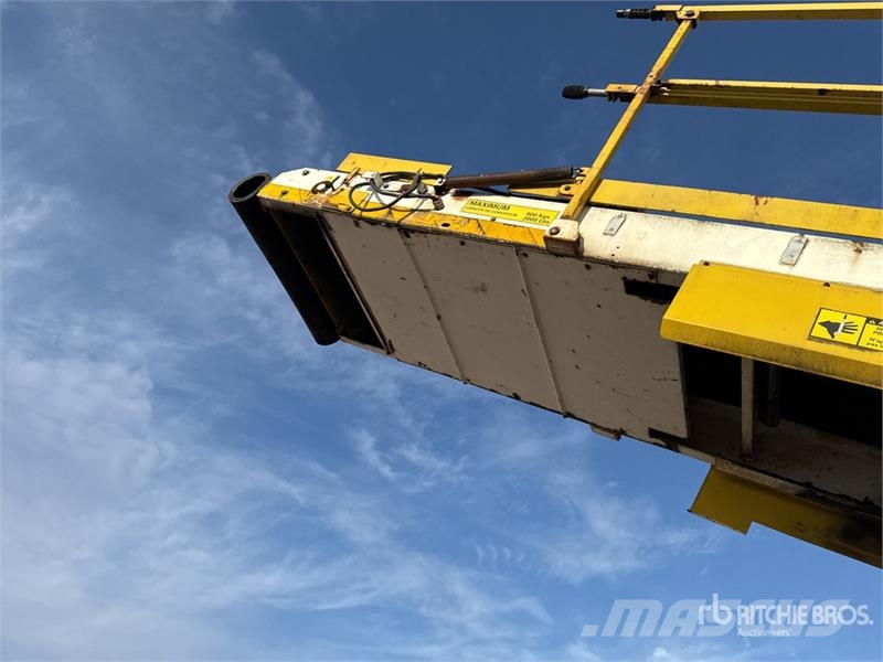 Tug T660 Tapis A Bagages Autotractes Belt Loader L Lantbruk - Övrigt