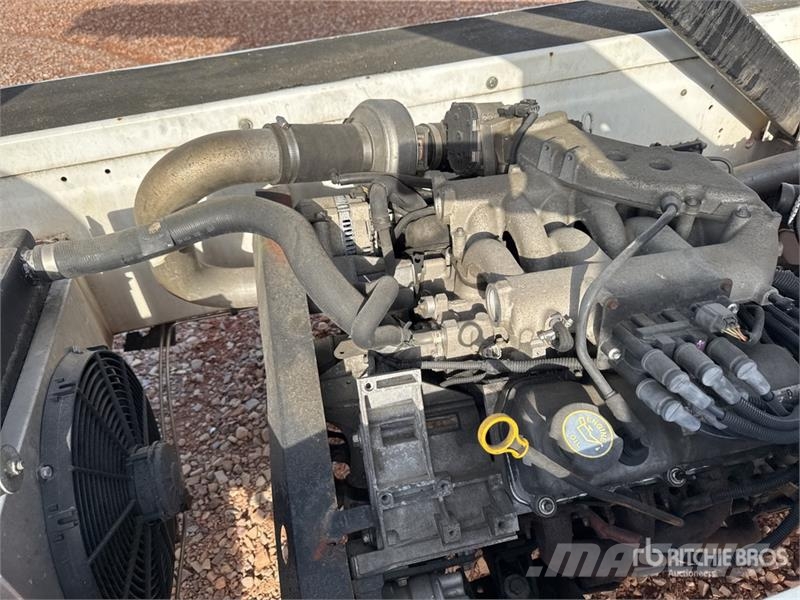 Tug T660 Tapis A Bagages Autotractes Belt Loader L Lantbruk - Övrigt