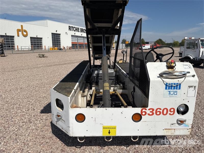 Tug T660 Tapis A Bagages Autotractes Belt Loader L Lantbruk - Övrigt