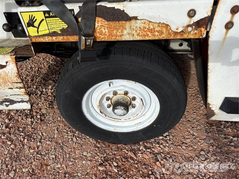 Tug T660 Tapis A Bagages Autotractes Belt Loader L Lantbruk - Övrigt