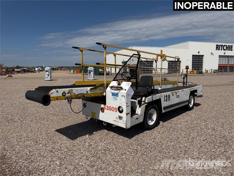 Tug T660 Tapis A Bagages Autotractes Belt Loader L Lantbruk - Övrigt