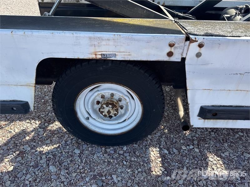 Tug T660 Tapis A Bagages Autotractes Belt Loader D Lantbruk - Övrigt