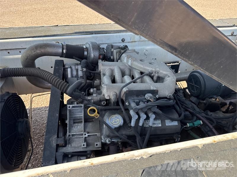 Tug T660 Tapis A Bagages Autotractes Belt Loader L Lantbruk - Övrigt