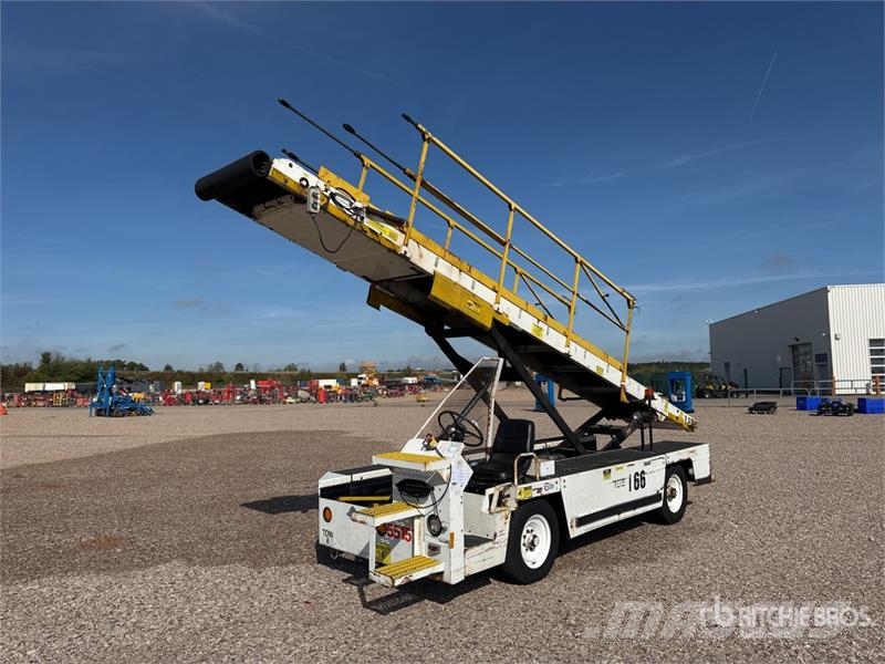Tug T660 Tapis A Bagages Autotractes Belt Loader D Lantbruk - Övrigt
