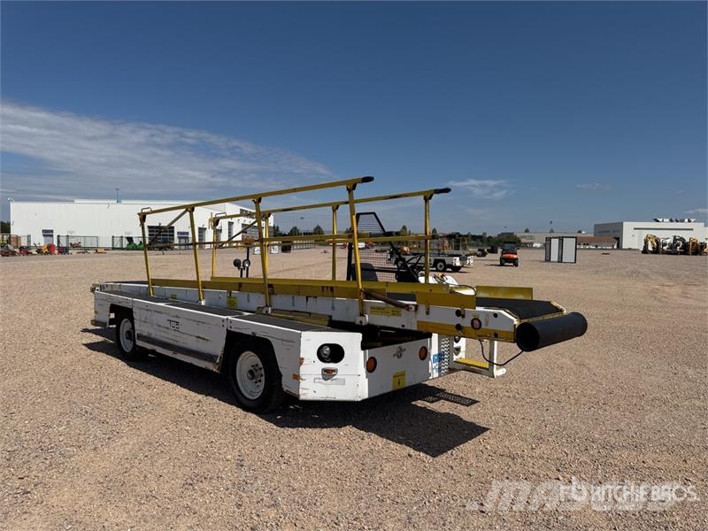 Tug T660 Tapis A Bagages Autotractes Belt Loader D Lantbruk - Övrigt