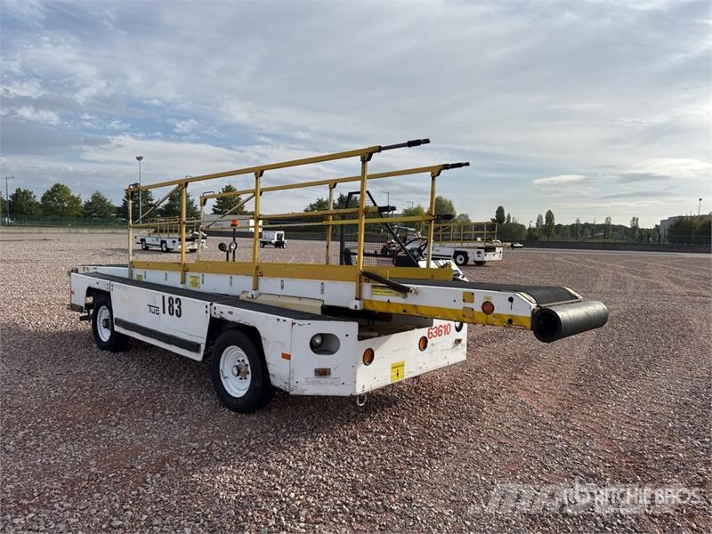 Tug T660 Tapis A Bagages Autotractes Belt Loader L Lantbruk - Övrigt