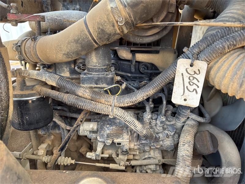 Twaites MACH444 4.5 t 4x4 Swivel Dumper Vehículos compactos de volteo