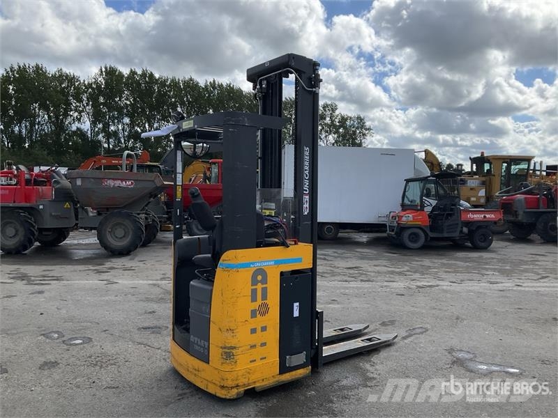 Unicarierres X/160SDTFVSN645 1600 kg Electric Stac Platvormiga virnastajad