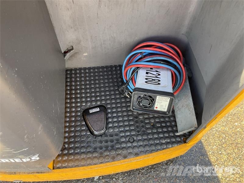 UniCarriers A/160STJN420 1600 kg Electric Stacker Samohybné vozíky