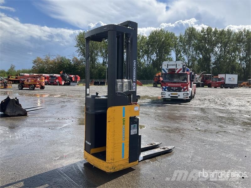 UniCarriers A/160STJN420 1600 kg Electric Stacker Samohybné vozíky