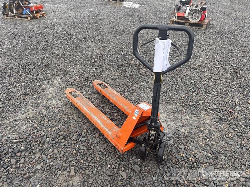 Unicraft PHW2506 Material Hoist (Inoperable) Treuils, palans et monte-charge