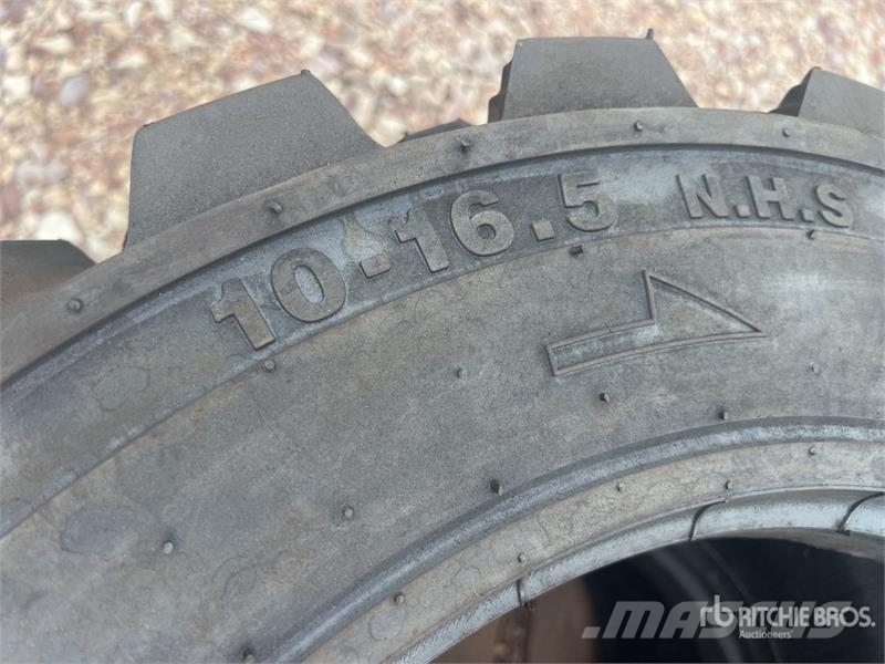  Uniteam 10-16.5 Qte De 4 Pneus (Non Utilise) SKS-1 Tyres, wheels and rims
