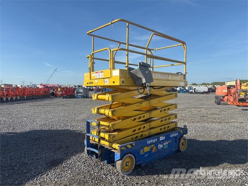 UpRight 66850-021 Electric Scissor Lift 剪叉式升降机
