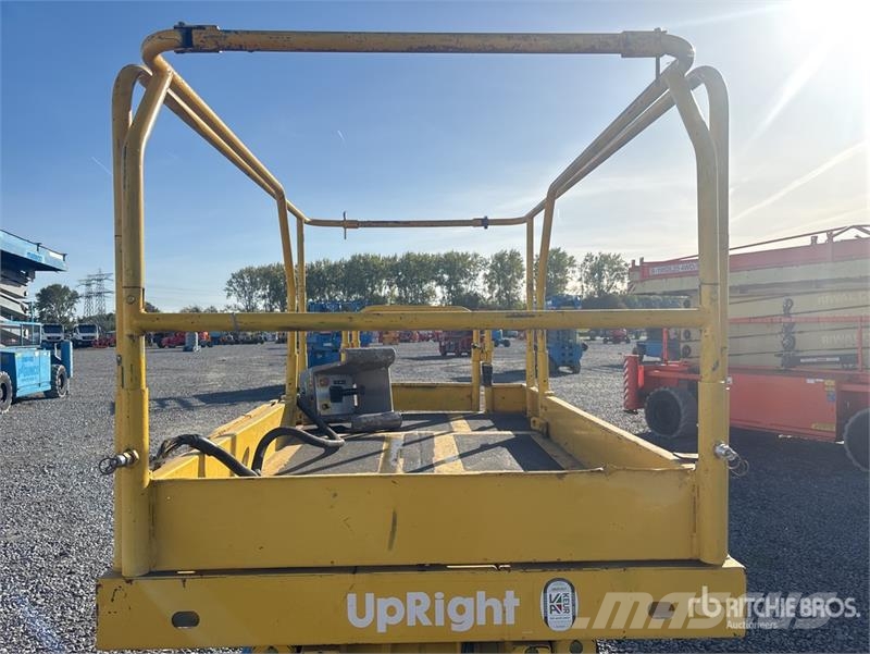 UpRight 66850021 Scissor Lift Škarjaste dvižne ploščadi