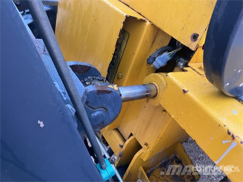 Uromac DTH 2000 DE 4x4 Rough Terrain Forklift Внедорожные погрузчики