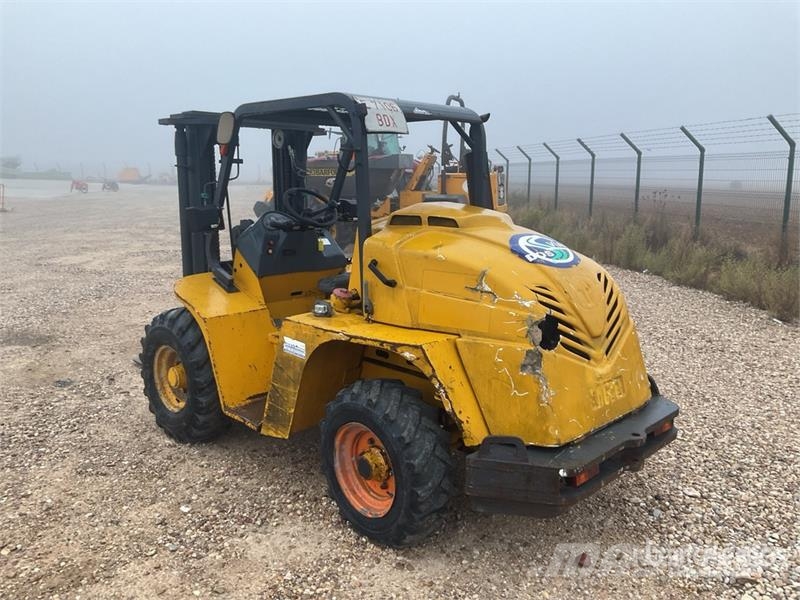 Uromac DTH 2000 DE 4x4 Rough Terrain Forklift Внедорожные погрузчики
