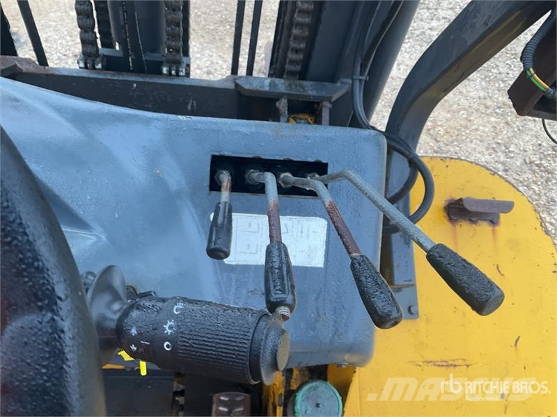 Uromac DTH 2000 DE 4x4 Rough Terrain Forklift Внедорожные погрузчики