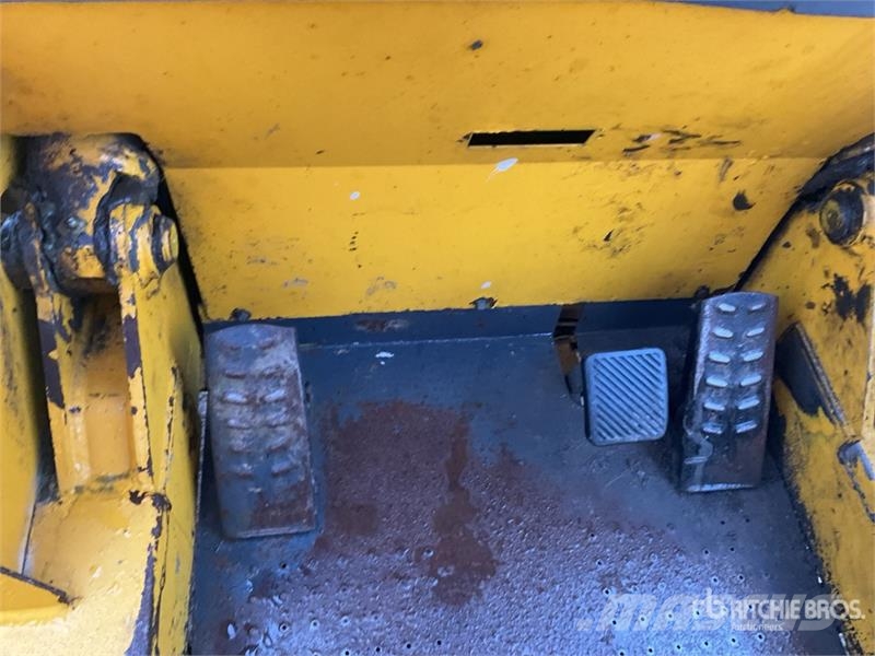Uromac DTH 2000 DE 4x4 Rough Terrain Forklift Внедорожные погрузчики