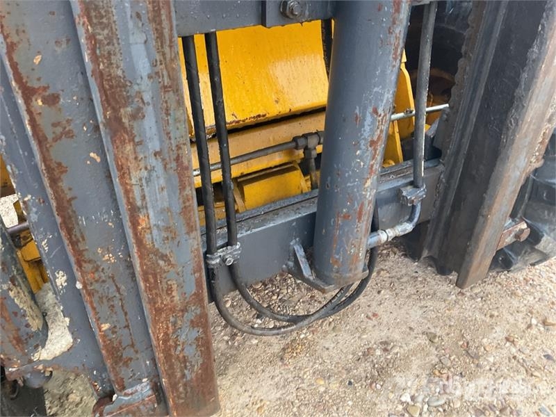 Uromac DTH 2000 DE 4x4 Rough Terrain Forklift Внедорожные погрузчики
