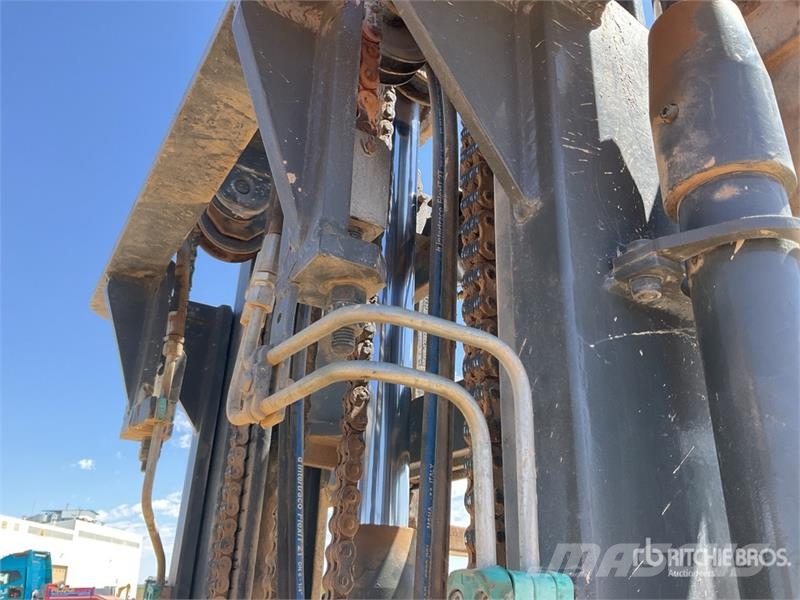 Uromac DTH 2000 DE Rough Terrain Forklift شاحنات الطرق الوعرة