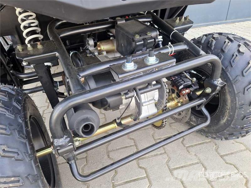 UTV International 900 G7-09 Vehicule De Loisirs (N ماكينات منفعة عامة
