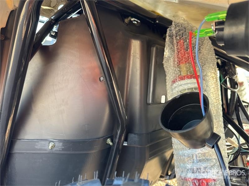  UTV720 Vehicule De Loisirs (Non Utilise) All Terra Auto