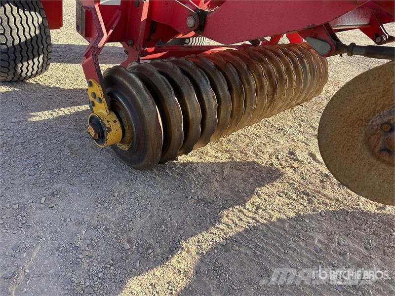 Väderstad Carrier 500 5 m Semi-Mount Offset High-Speed Disc  Talířové brány