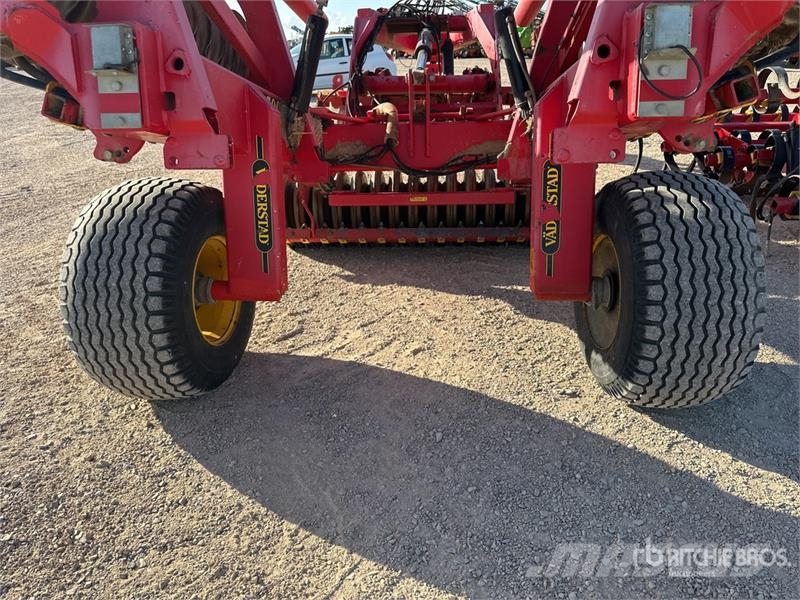 Väderstad Carrier 500 5 m Semi-Mount Offset High-Speed Disc  Talířové brány
