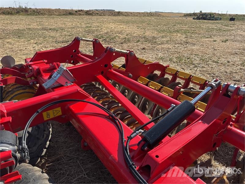Väderstad Carrier 820 Tárcsás boronák