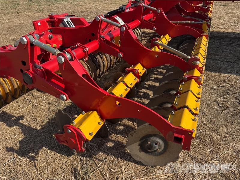 Väderstad Carrier 820 Tárcsás boronák