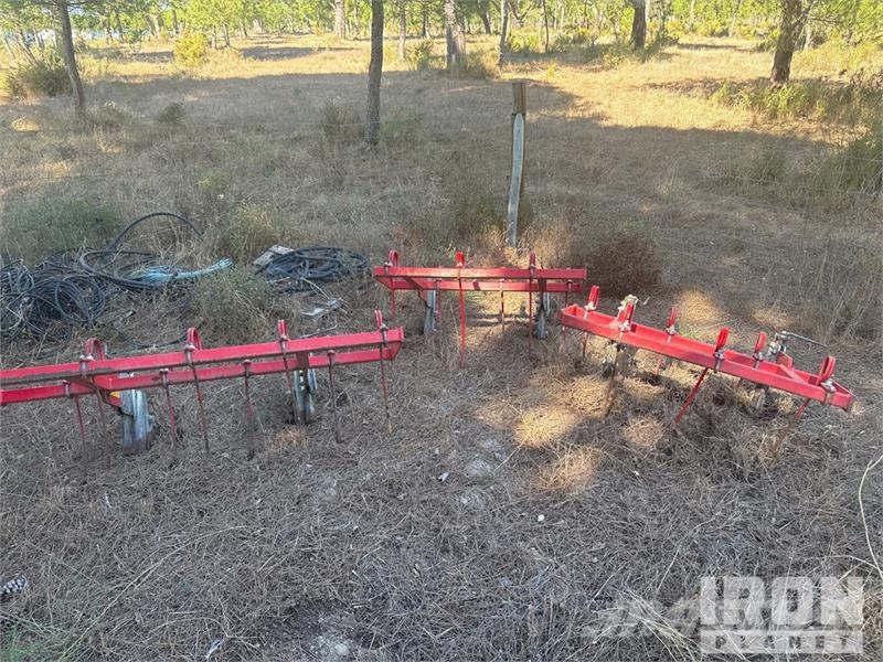 Väderstad CARRIER CR 420 4200 mm Trailed Disc Mower 芝刈り機