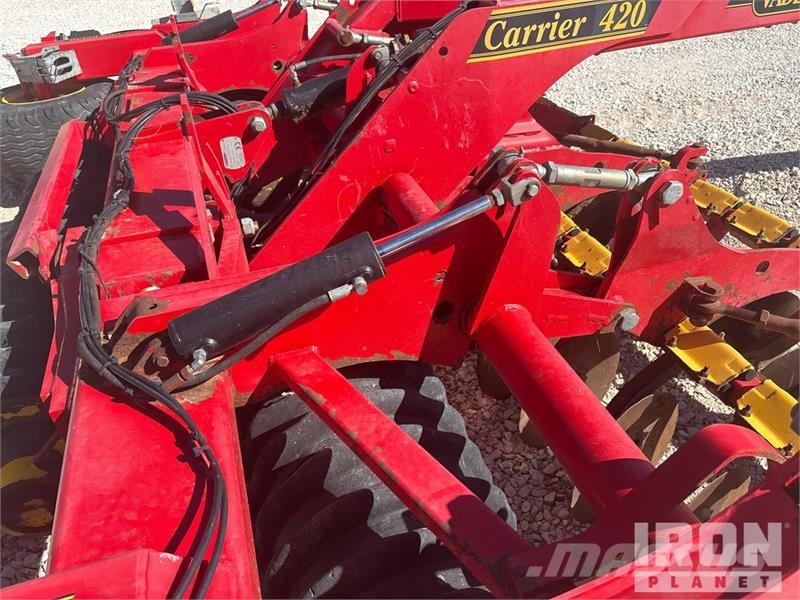 Väderstad CARRIER CR 420 4200 mm Trailed Disc Mower 芝刈り機